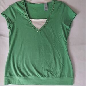 Jh collectibles 100% cotton beaded v neck tee.  Petite large